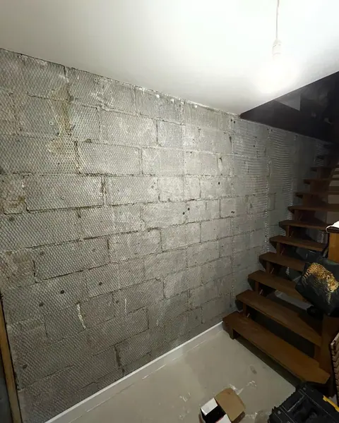 Worked 8-5:30 then 6-9! Some oak wall panelling done! Happy result!