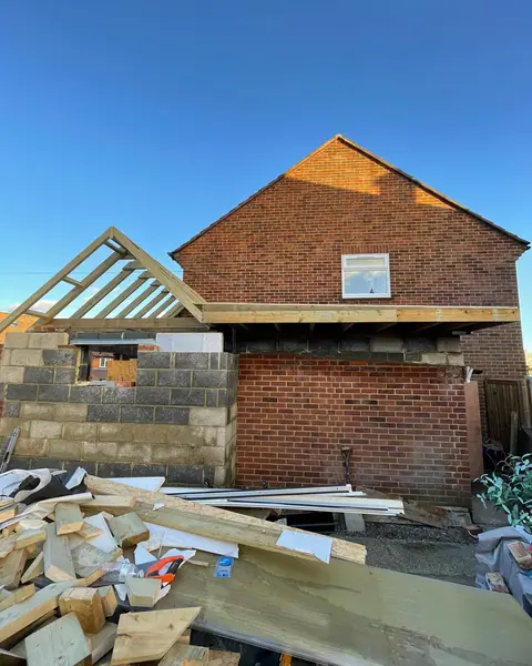 Small roof on ✅  • • • • • • #carpentry #carpenter #roof #roofing #construction