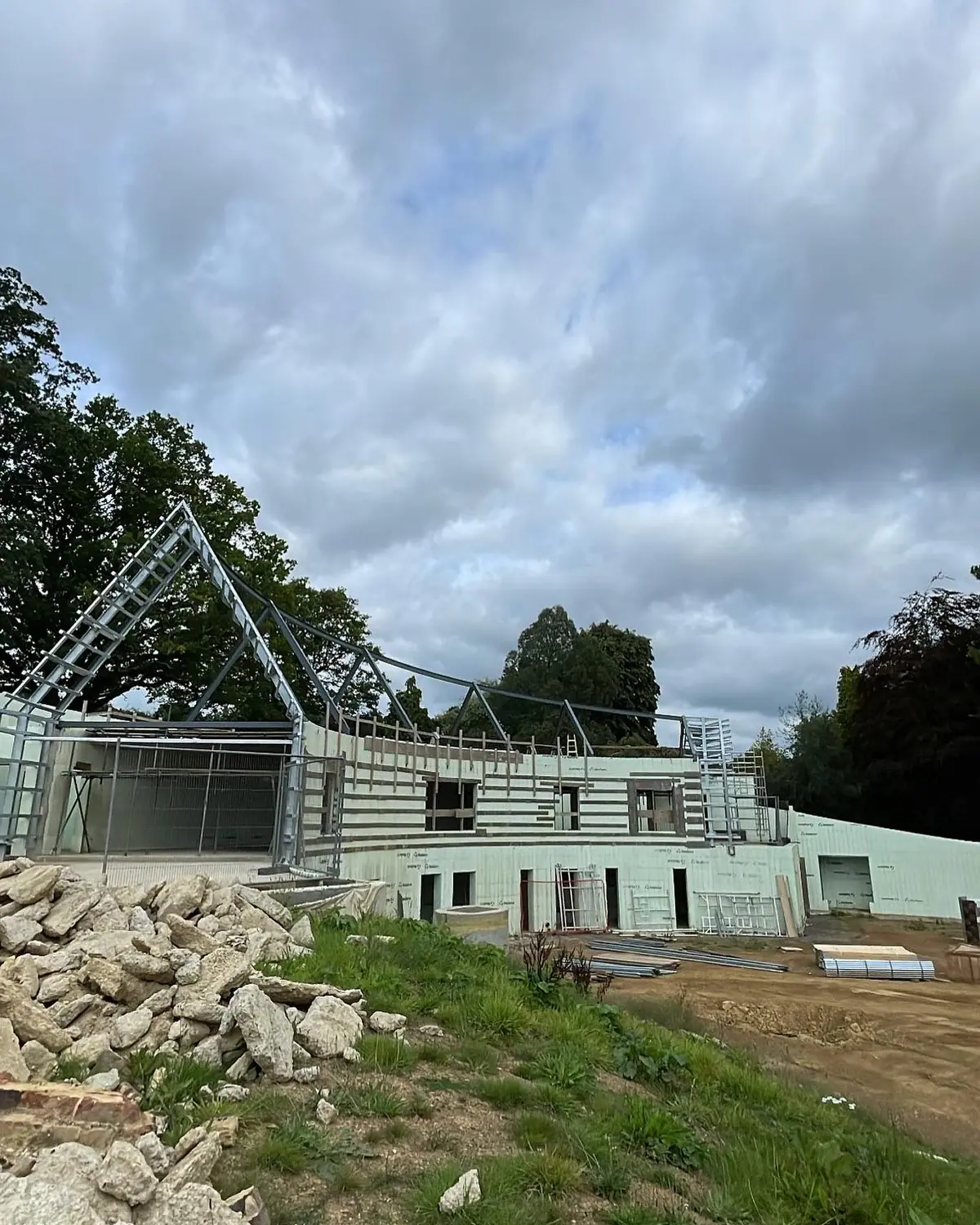 Lewis Brothers Carpentry on site in Crawley